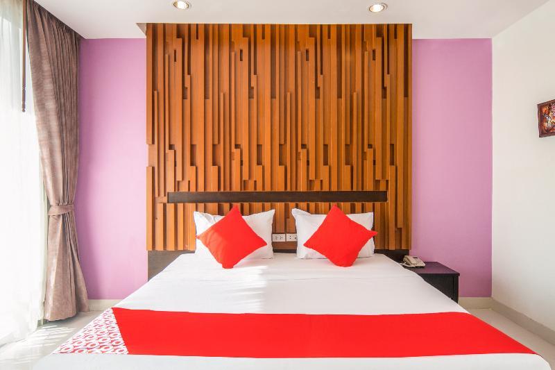 I Dee Hotel Patong Exterior photo